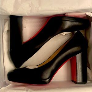 Christian Louboutin Kabetts Round Toe